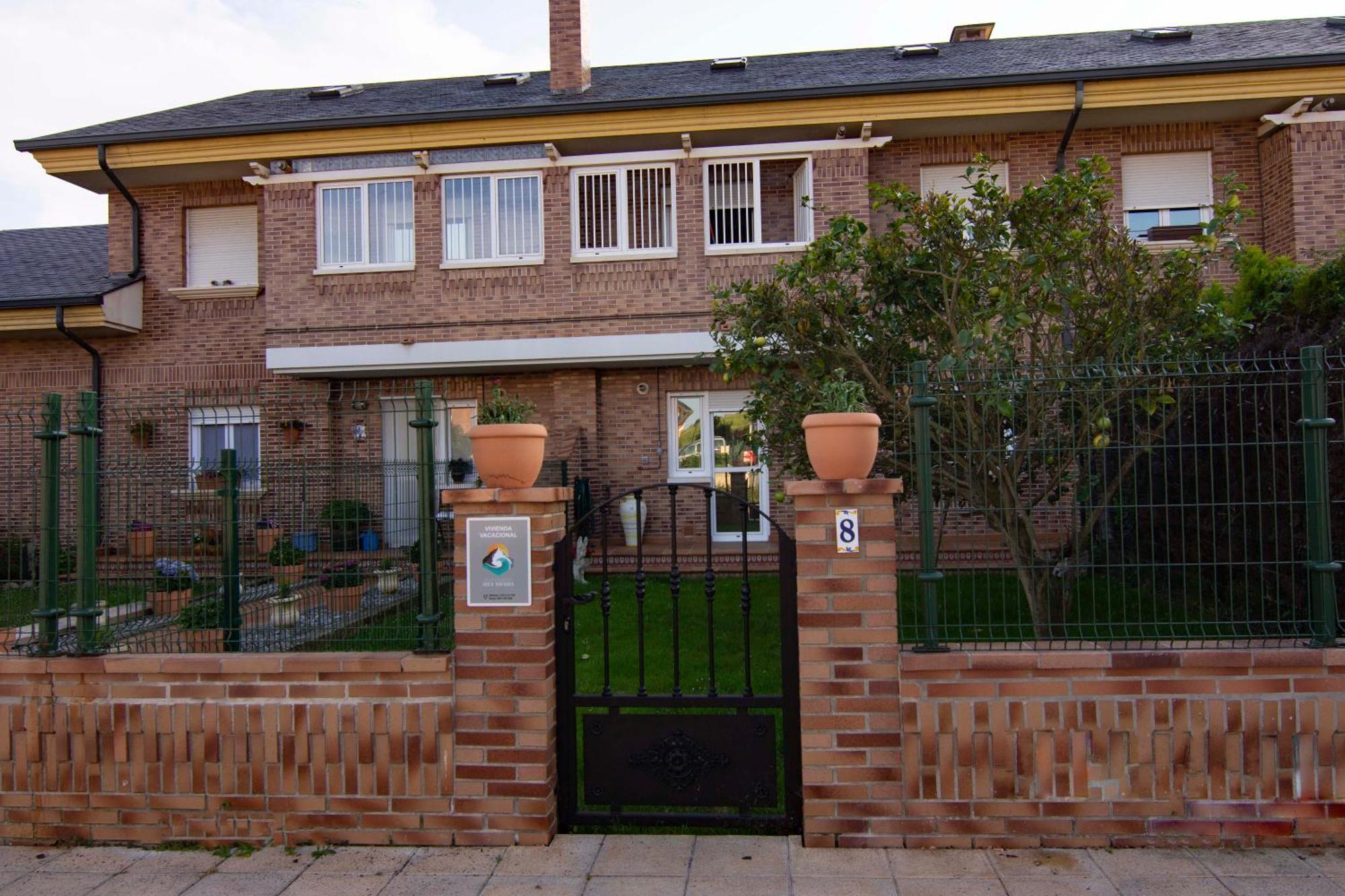 Apartamento Costa Cantabria Cuchia 外观 照片
